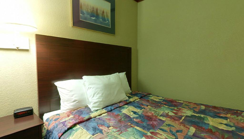 Americas Best Value Inn Newton Rom bilde