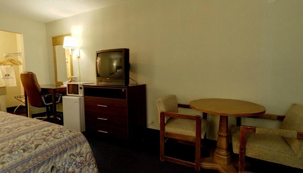 Americas Best Value Inn Newton Rom bilde